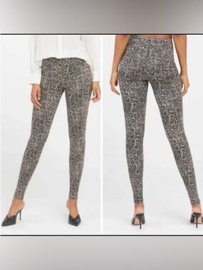 SPANX Jean-ish Ankle Leggins Snakeskin Print Sz S